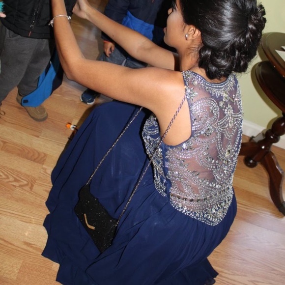 Prom/Event Dress - Picture 4 of 5